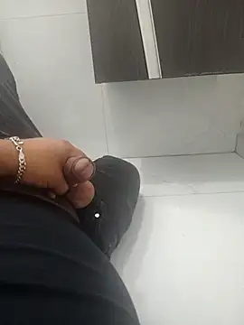 Frutales1402 online show from March 4, 2:50 am