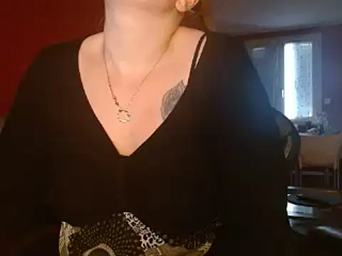 cruellaculdenfer67 online show from December 17, 1:16 pm