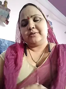 Kiyara7 online show from February 6, 7:02 am