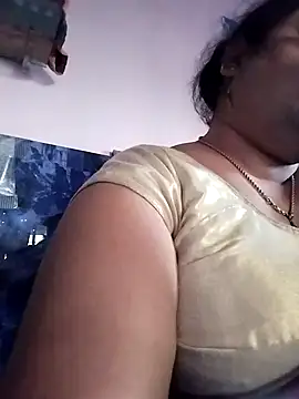 Kiyara7 online show from February 6, 11:10 am