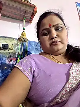 Kiyara7 online show from October 2, 8:10 am