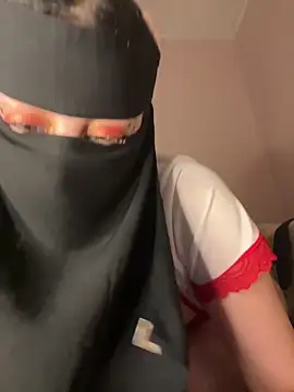 Jumanaa online show from February 4, 8:36 pm