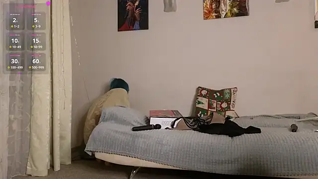 Snapshot of christy_memeow chatting on February 2, 3:39 pm christy memeow online show from February 2, 3:39 pm