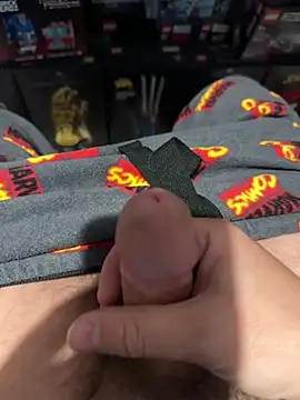 Feettlover69 online show from June 7, 2:10 pm