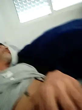 Snapshot of Jsfb1985 chatting on February 6, 10:40 am Jsfb1985 online show from February 6, 10:40 am