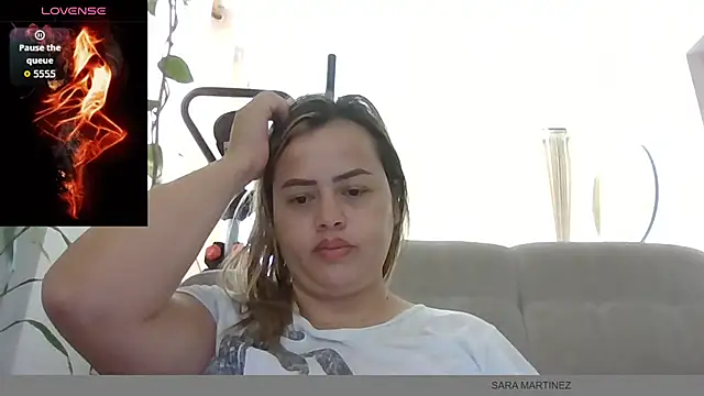 Snapshot of saramartinez1000 chatting on March 19, 2:43 pm saramartinez1000 online show from March 19, 2:43 pm