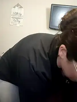 velvetta  online show from January 12, 5:22 pm