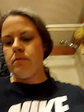 velvetta  online show from March 3, 5:31 am