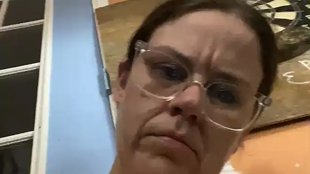 velvetta  online show from September 9, 5:18 am