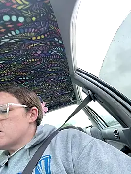 velvetta  online show from September 17, 7:26 pm