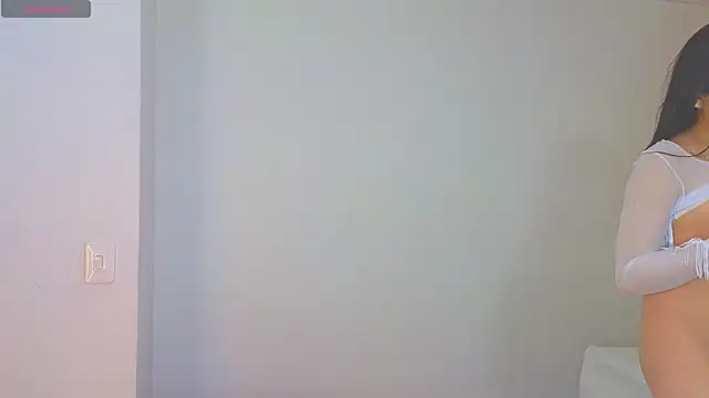 Tiphani walker  online show from January 9, 12:13 am