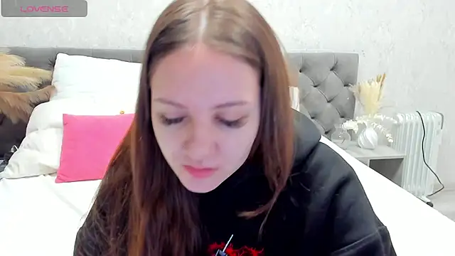 Snapshot of Kvetachka chatting on December 4, 12:41 am Kvetachka online show from December 4, 12:41 am