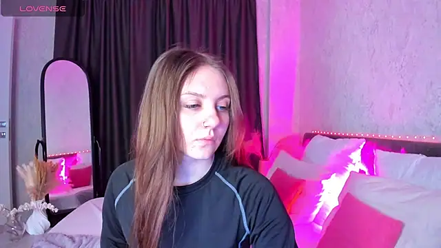 Snapshot of Kvetachka chatting on December 6, 12:56 am Kvetachka online show from December 6, 12:56 am