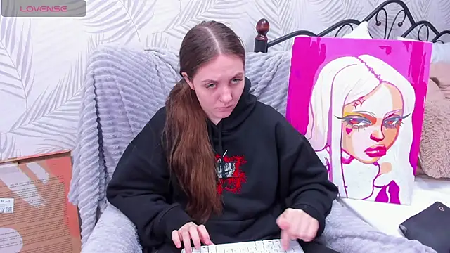 Snapshot of Kvetachka chatting on December 18, 3:37 am Kvetachka online show from December 18, 3:37 am