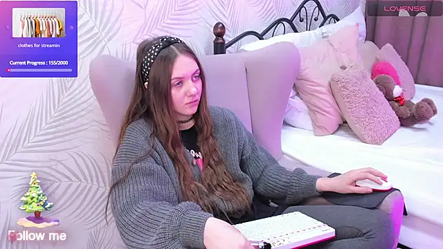 Snapshot of Kvetachka chatting on December 29, 3:54 am Kvetachka online show from December 29, 3:54 am