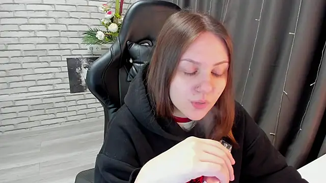 Snapshot of Kvetachka chatting on March 2, 1:04 am Kvetachka online show from March 2, 1:04 am