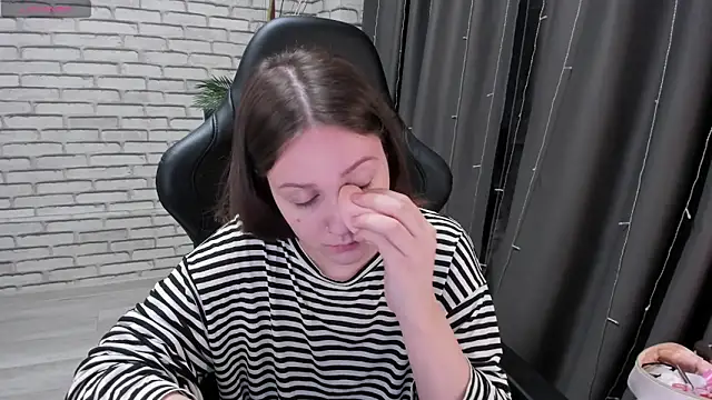 Snapshot of Kvetachka chatting on March 12, 12:31 am Kvetachka online show from March 12, 12:31 am