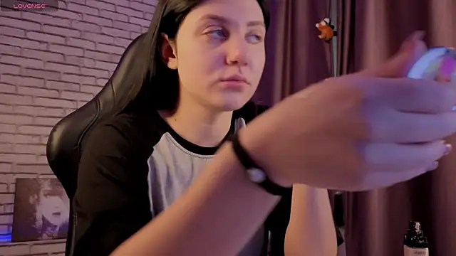 Snapshot of Kvetachka chatting on September 23, 12:35 am Kvetachka online show from September 23, 12:35 am