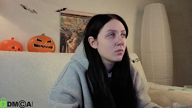 Snapshot of Kvetachka chatting on October 29, 1:08 am Kvetachka online show from October 29, 1:08 am