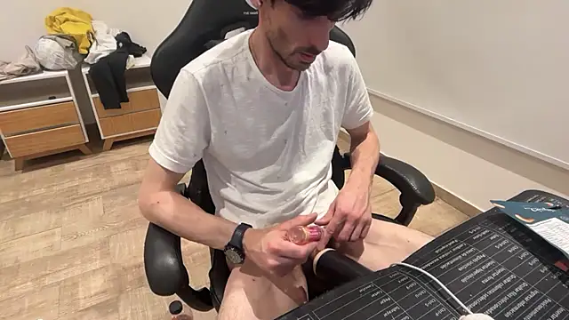 nicolaaaaas online show from November 1, 4:58 am