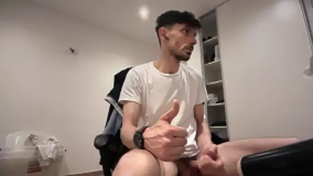 nicolaaaaas online show from November 22, 12:31 am