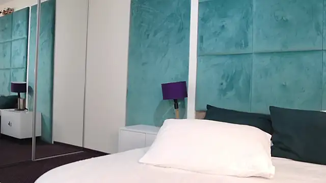 BriannaHart online show from January 30, 10:29 am