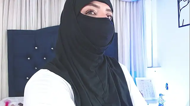 Uzra hayed online show from February 12, 2:03 am