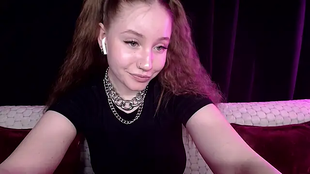 SindiWatsoon online show from February 19, 5:06 pm