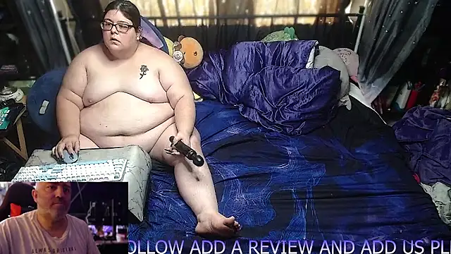 Snapshot of yoursexything79 chatting on September 14, 8:19 pm yoursexything79 online show from September 14, 8:19 pm