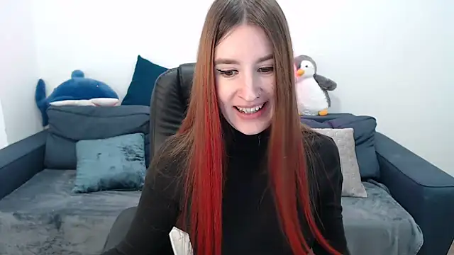 Snapshot of Brocards chatting on December 13, 9:13 am Brocards online show from December 13, 9:13 am