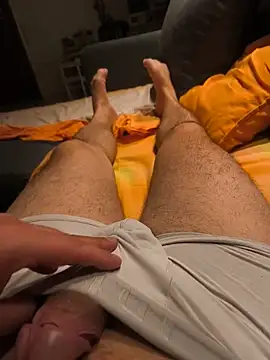 Snapshot of onbifeet chatting on July 11, 9:49 pm onbifeet online show from July 11, 9:49 pm