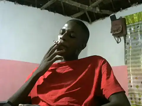 Snapshot of Bigras0011 chatting on January 9, 2:33 am Bigras0011 online show from January 9, 2:33 am