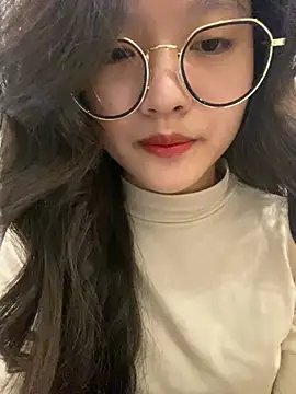 Krixxi22 online show from December 18, 5:21 pm