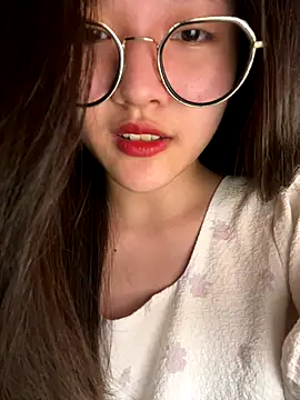 Krixxi22 online show from October 8, 2:14 pm