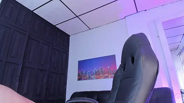 sam carsonx online show from March 10, 8:01 pm