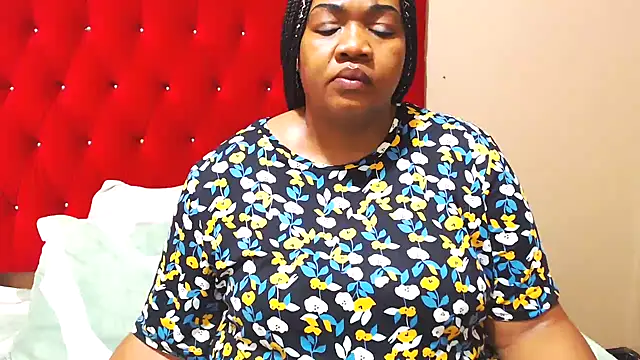 MIGHTYASSS online show from March 19, 5:52 am