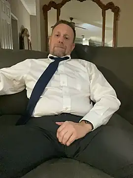 Realybigdill online show from April 21, 3:24 am