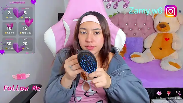 Snapshot of karla_cute01 chatting on September 24, 5:00 am karla cute01 online show from September 24, 5:00 am