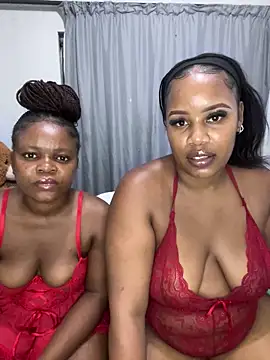 MimiCurves online show from January 9, 9:37 pm