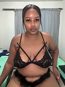 MimiCurves online show from January 16, 10:44 pm