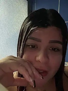 Snapshot of Scarlett_grey1 chatting on December 28, 10:34 pm Scarlett grey1 online show from December 28, 10:34 pm