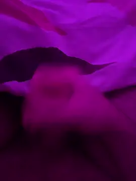 Deralboaus01 online show from December 12, 10:42 pm