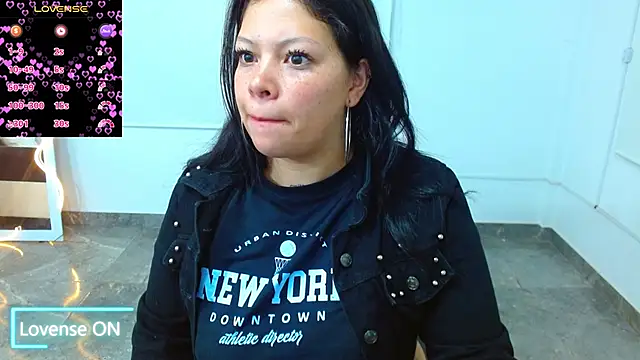 martinna tay online show from March 1, 3:10 am