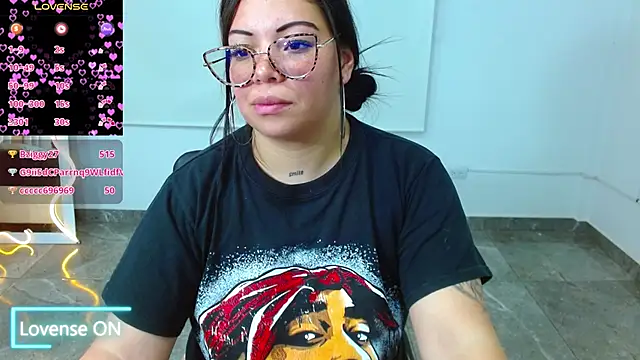 martinna tay online show from March 22, 8:29 am