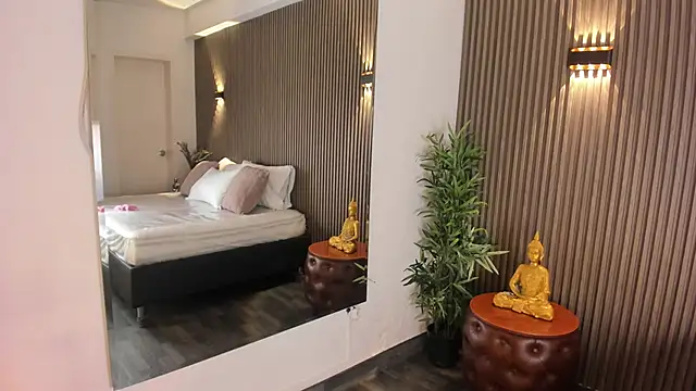 AliceHanz online show from January 11, 11:10 pm