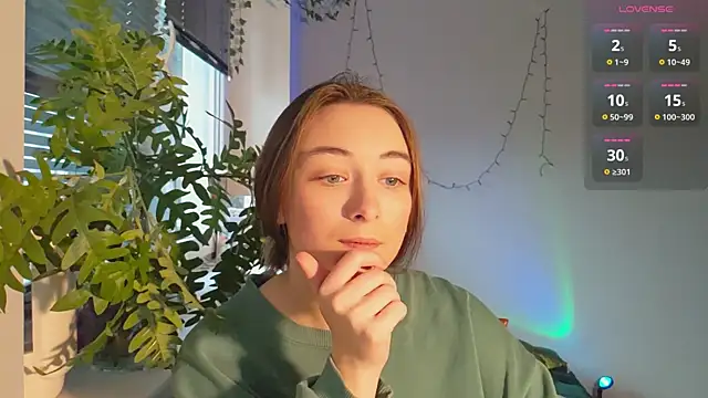 monlight  dana online show from February 3, 12:47 pm