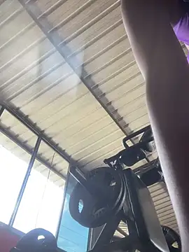 Berry Bans online show from December 17, 5:41 pm