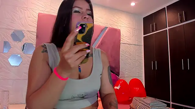 Charlotte Ice1 online show from February 20, 4:46 pm