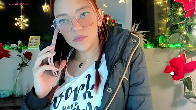 Snapshot of mariana_scott__ chatting on January 7, 1:49 am mariana scott online show from January 7, 1:49 am