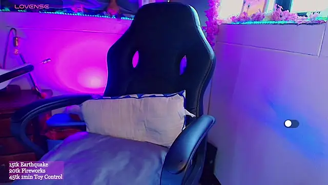 Snapshot of mariana_scott__ chatting on September 15, 9:37 pm mariana scott online show from September 15, 9:37 pm